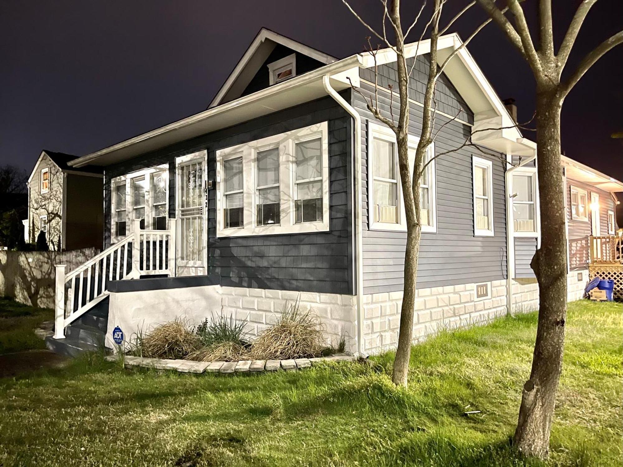 Lovely House In Atlantic Weekly *